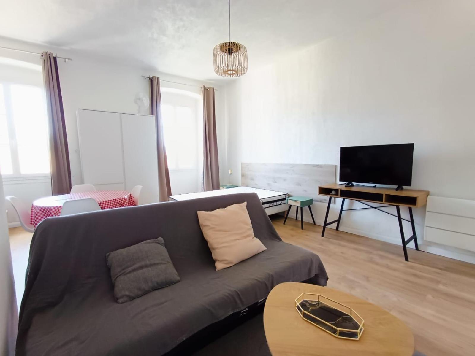 Magnifique Grand 30M2 Refait A Neuf En 2025 Lumineux 4 Couchages Hyper Centre Corte 13 Cours Paoli Wifi Tv Lave Linge Exterior foto